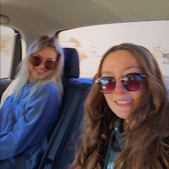 Meet your Posher, Ocean - Picture 1 of 1